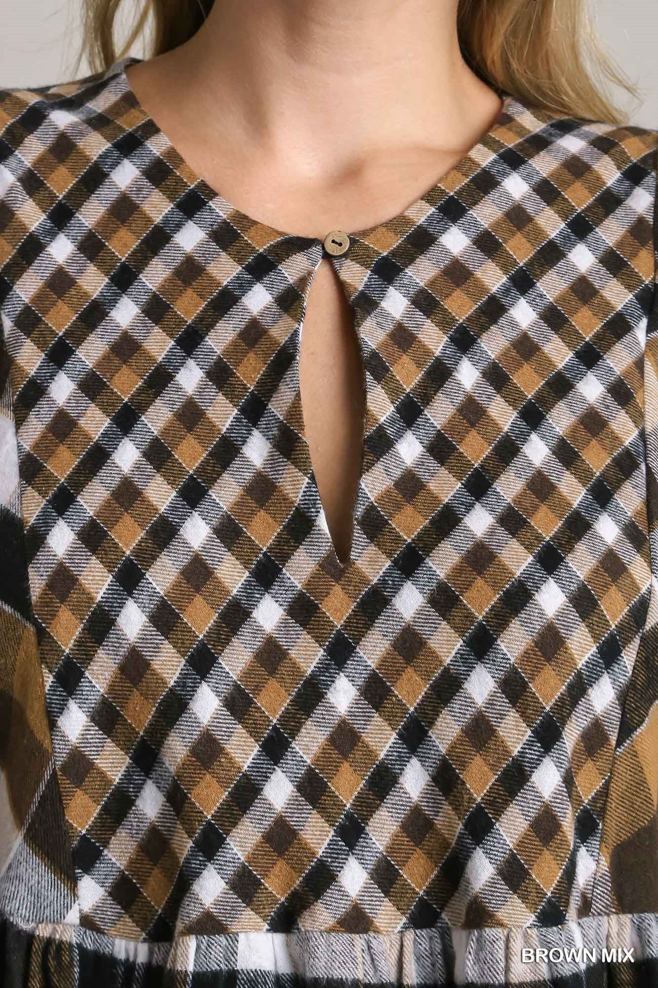 The Karissa dress in brown