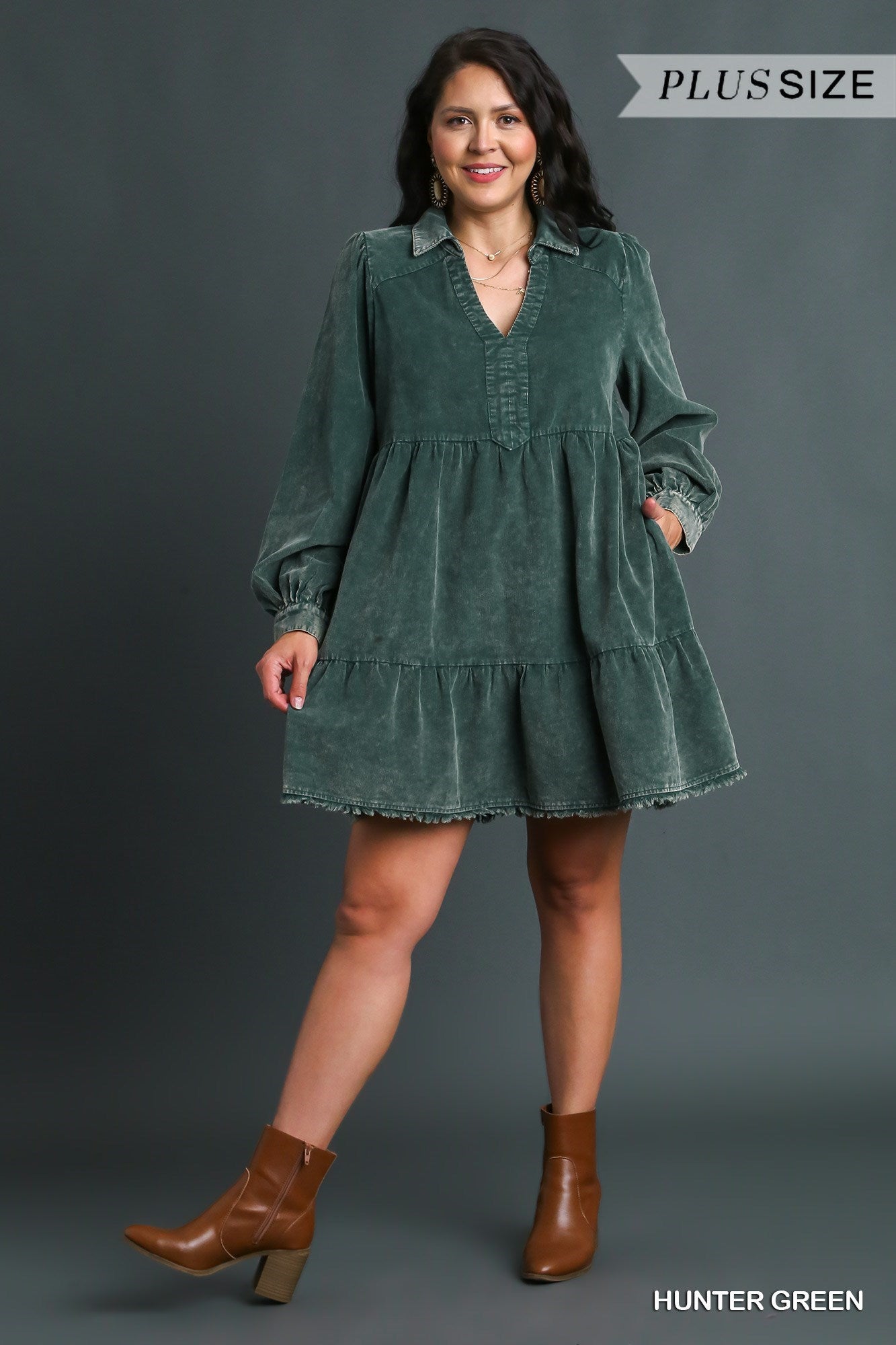 The Amanda dress in hunter green plus size